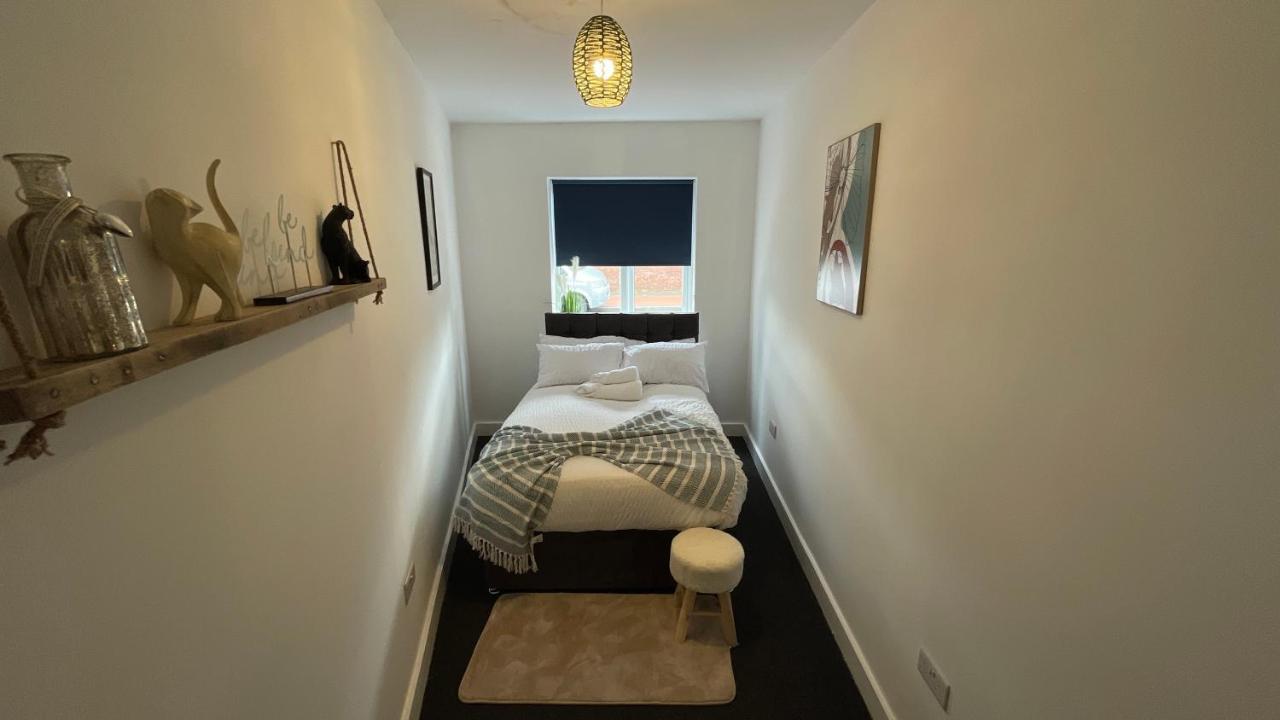 Spacious 6 Bed Home Near City & Albion Stadium Perfect For Contractors! Birmingham Esterno foto